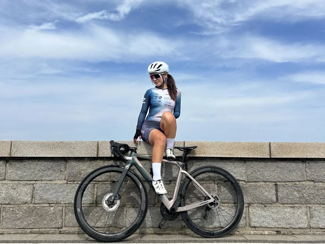 捷報(bào)猶在耳，車隊(duì)再啟征程