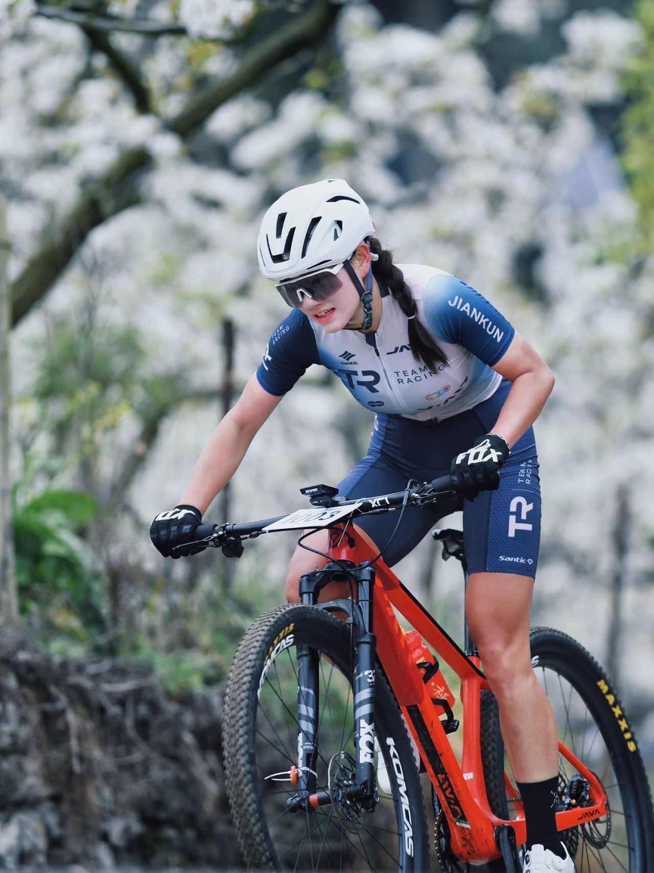 見(jiàn)證非凡時(shí)刻！JAVA - JIANKUN車(chē)隊(duì)全國(guó)騎跡正當(dāng)時(shí)