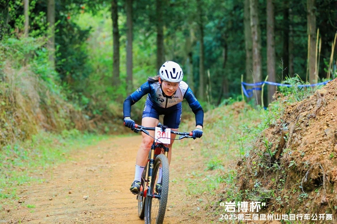 JAVA-JIANKUN車隊戰(zhàn)報｜多線作戰(zhàn)，宋寒冰豪奪雙冠